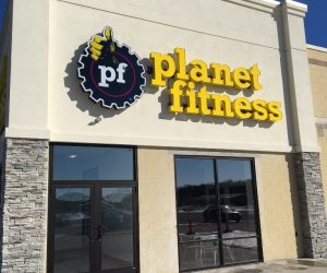 Planet Fitness Storefront - Pine Tree Mall Marinette